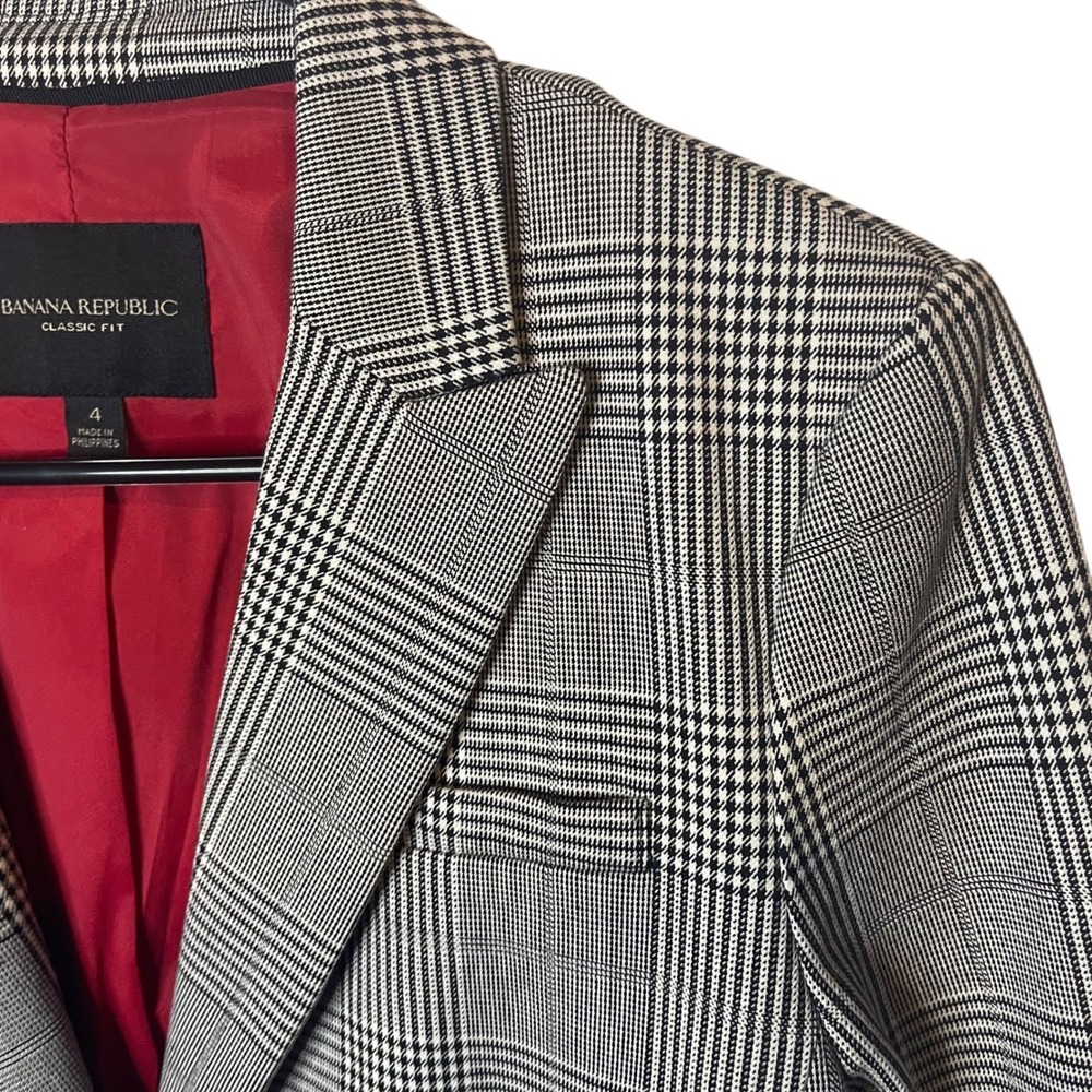 Banana Republic Women's Classic Fit Glen Plaid Blazer One Button Size 4